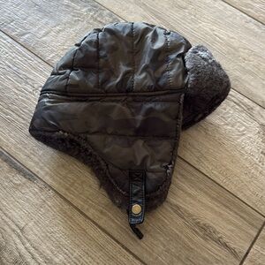 EUC Old Navy Trapper hat, sz L/XL